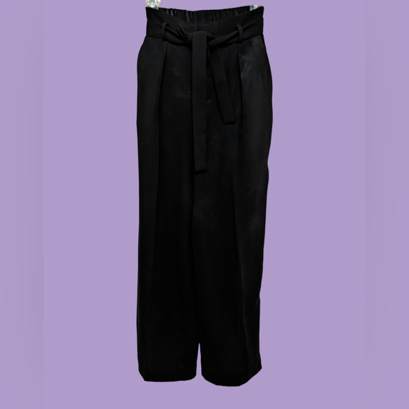 Uniqlo Paperbag Waist Wide Leg Trousers, Size XS - Picture 1 of 3